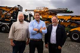 From left to right: Managing Director of Tunnel Support AS/Tunnel Support Sverige AB, Kato Stien, CEO of AMV AS, Peder Andersen, and CEO of Renta AS, Leif-Martin Drange. (Photo: Tor Sindre Tjomlid, AMV AS)