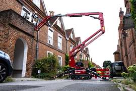 Hinowa - APS - Winchester Cathedral 