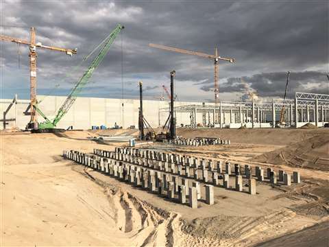 Junttan-PMx24-and-PM26-pile-driving-rigs_precast-piles_Aarsleff_Giga-factory-site-in-Grundheide-Germany_2
